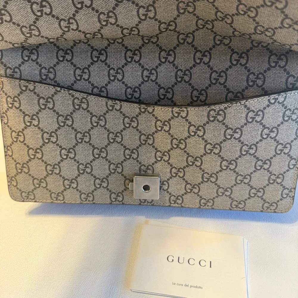 Gucci Dionysus GG Supreme Blooms Canvas Shoulder Bag - Picture 10 of 11